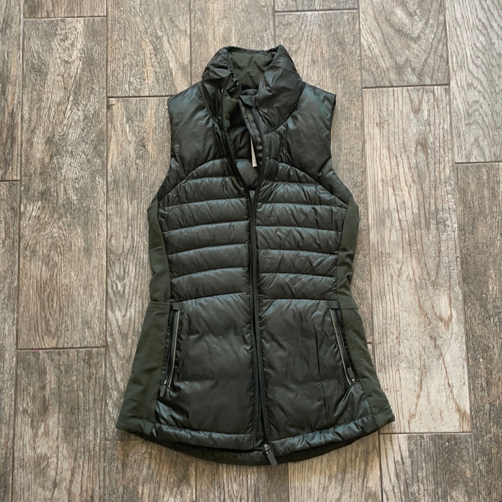 Lululemon Forest Green Puffer Vest